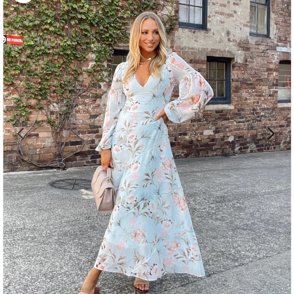 Belle & Bloom Floral V-Neck Maxi Dress - Blue